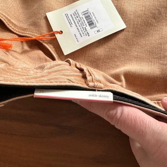 Knox Rose Womens Plus High Rise Relaxed Fit Skinny Jeans in Sand Dune size 24 - Picture 8 of 9